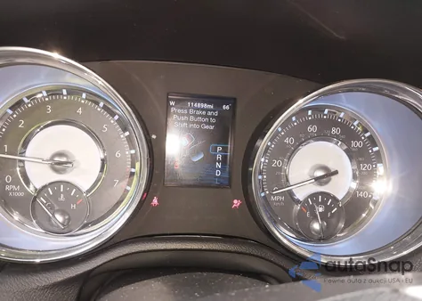 2012 Chrysler 300 Limited z USA, uszkodzony, nr VIN 2C3CCACG2CH138565